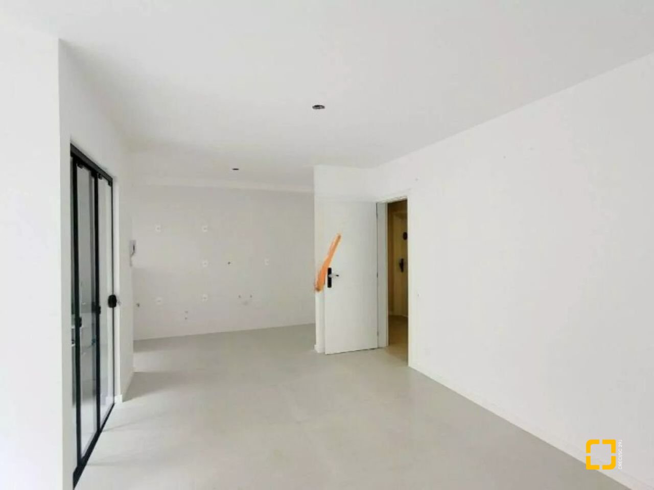 Apartamento com 75m², 3 quartos (sendo 1 suíte), 1 garagem, no bairro Estreito em Florianópolis