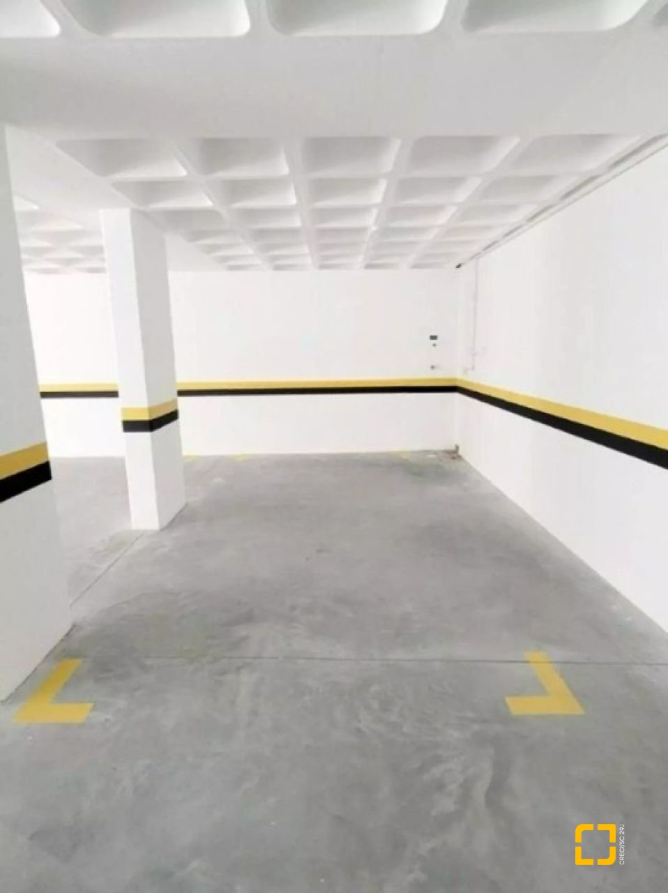 Apartamento com 75m², 3 quartos (sendo 1 suíte), 1 garagem, no bairro Estreito em Florianópolis