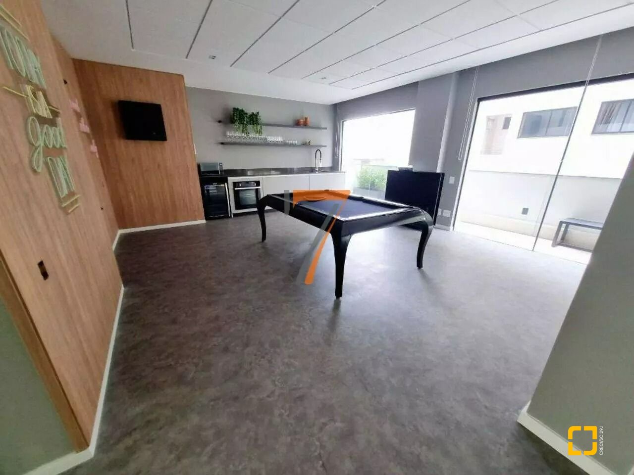 Apartamento com 75m², 3 quartos (sendo 1 suíte), 1 garagem, no bairro Estreito em Florianópolis