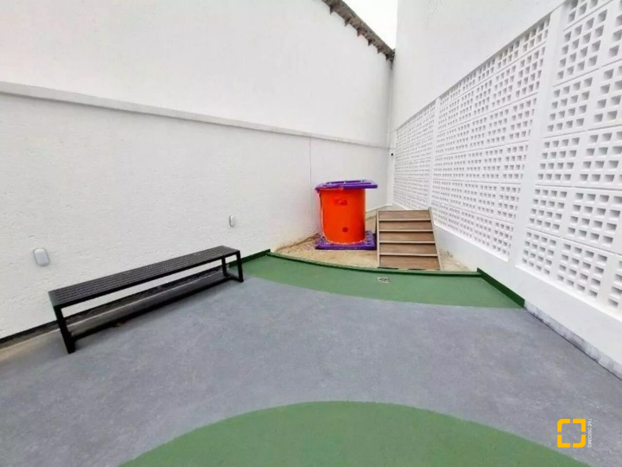 Apartamento com 75m², 3 quartos (sendo 1 suíte), 1 garagem, no bairro Estreito em Florianópolis