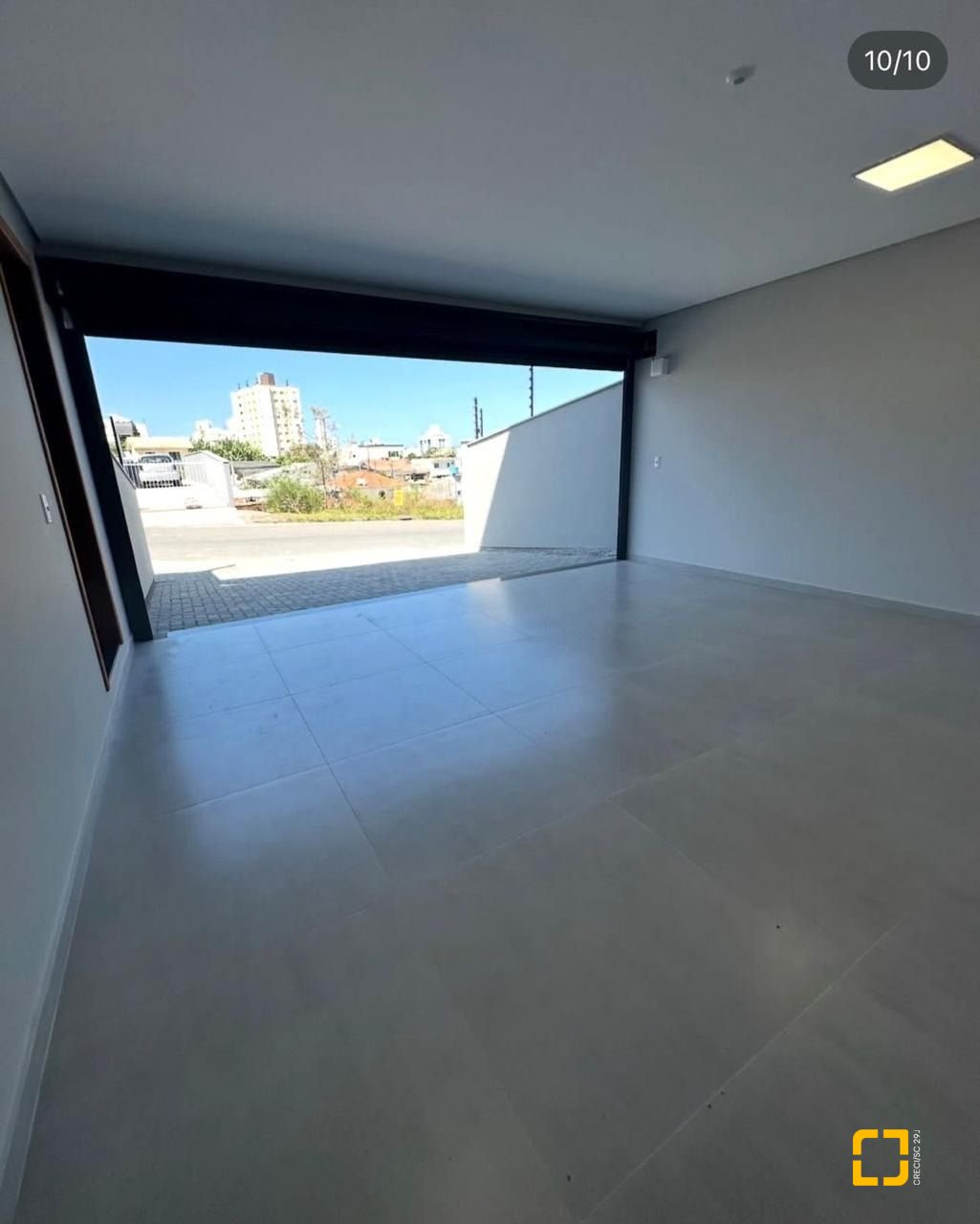 Casa de Condomínio com 144m², 3 quartos (sendo 1 suíte), 2 garagens, no bairro São Sebastião em Palhoça