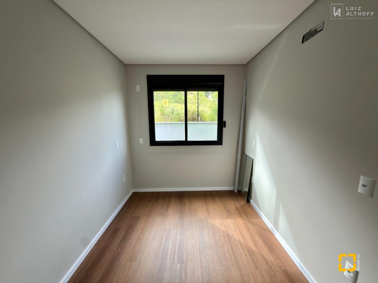 Casa de Condomínio com 144m², 3 quartos (sendo 1 suíte), 2 garagens, no bairro São Sebastião em Palhoça