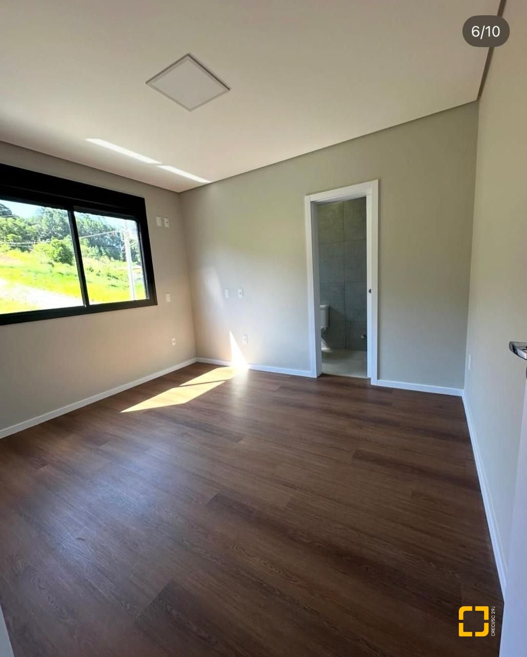 Casa de Condomínio com 144m², 3 quartos (sendo 1 suíte), 2 garagens, no bairro São Sebastião em Palhoça