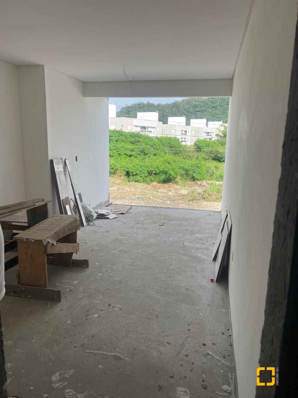 Casa com 105m², 2 quartos (sendo 2 suítes), 1 garagem, no bairro Ingleses em Florianópolis