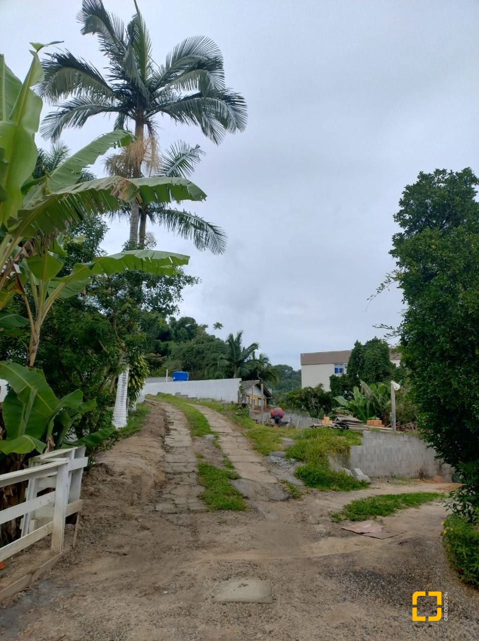 Terreno com 182m², no bairro Vargem do Bom Jesus em Florianópolis