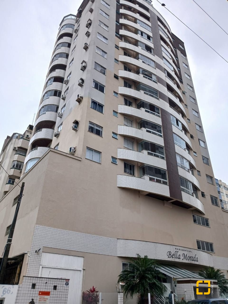 Apartamento com 76m², 2 quartos (sendo 1 suíte), 1 garagem, no bairro Kobrasol em São José