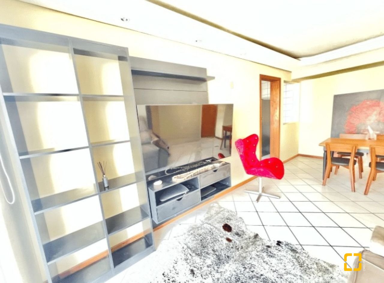 Apartamento com 81m², 3 quartos (sendo 1 suíte), 1 garagem, no bairro Abraão em Florianópolis