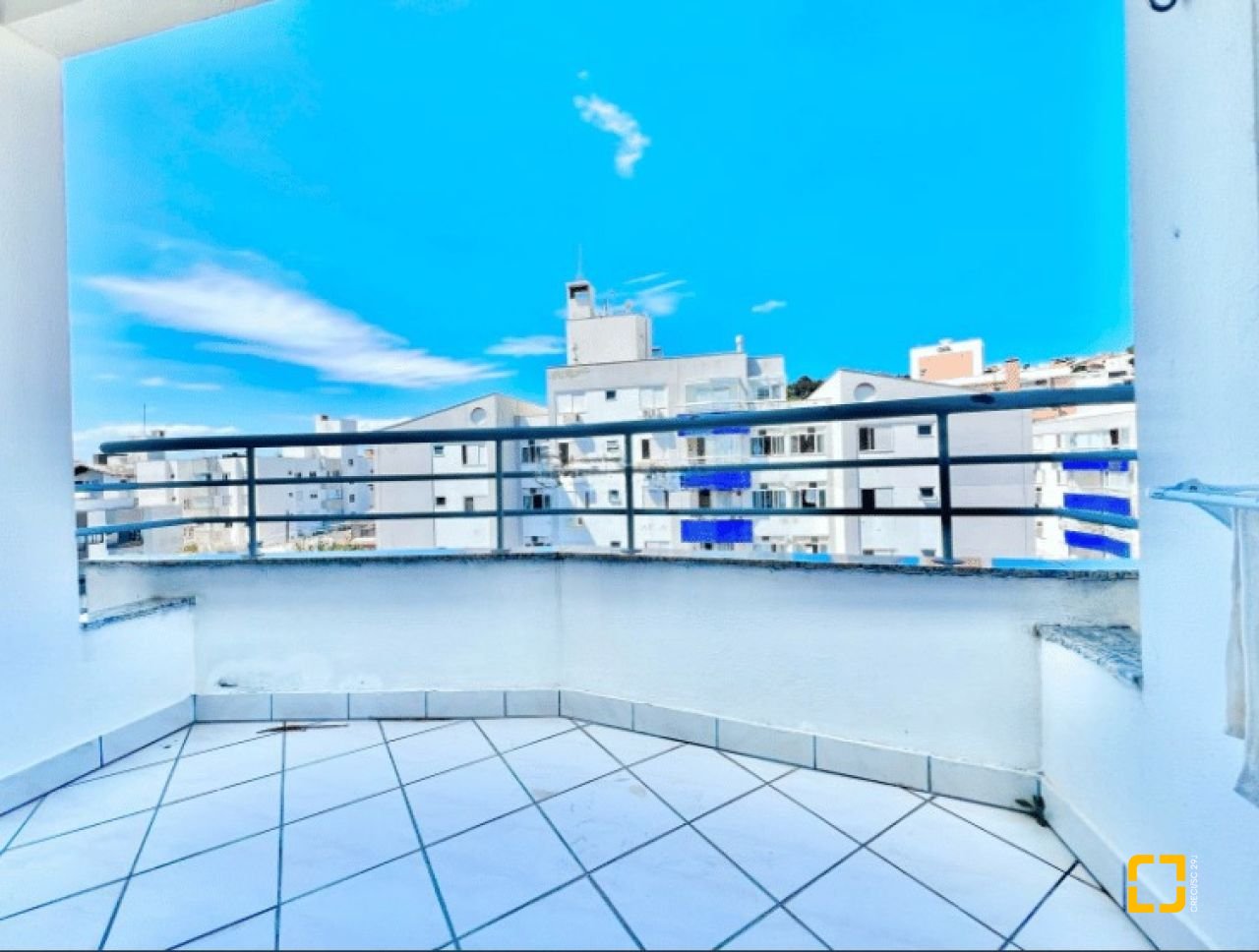 Apartamento com 81m², 3 quartos (sendo 1 suíte), 1 garagem, no bairro Abraão em Florianópolis