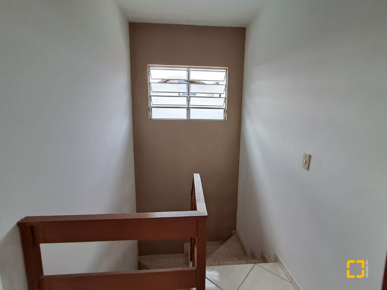 Casa com 200m², 5 quartos, 3 garagens, no bairro São João do Rio Vermelho em Florianópolis