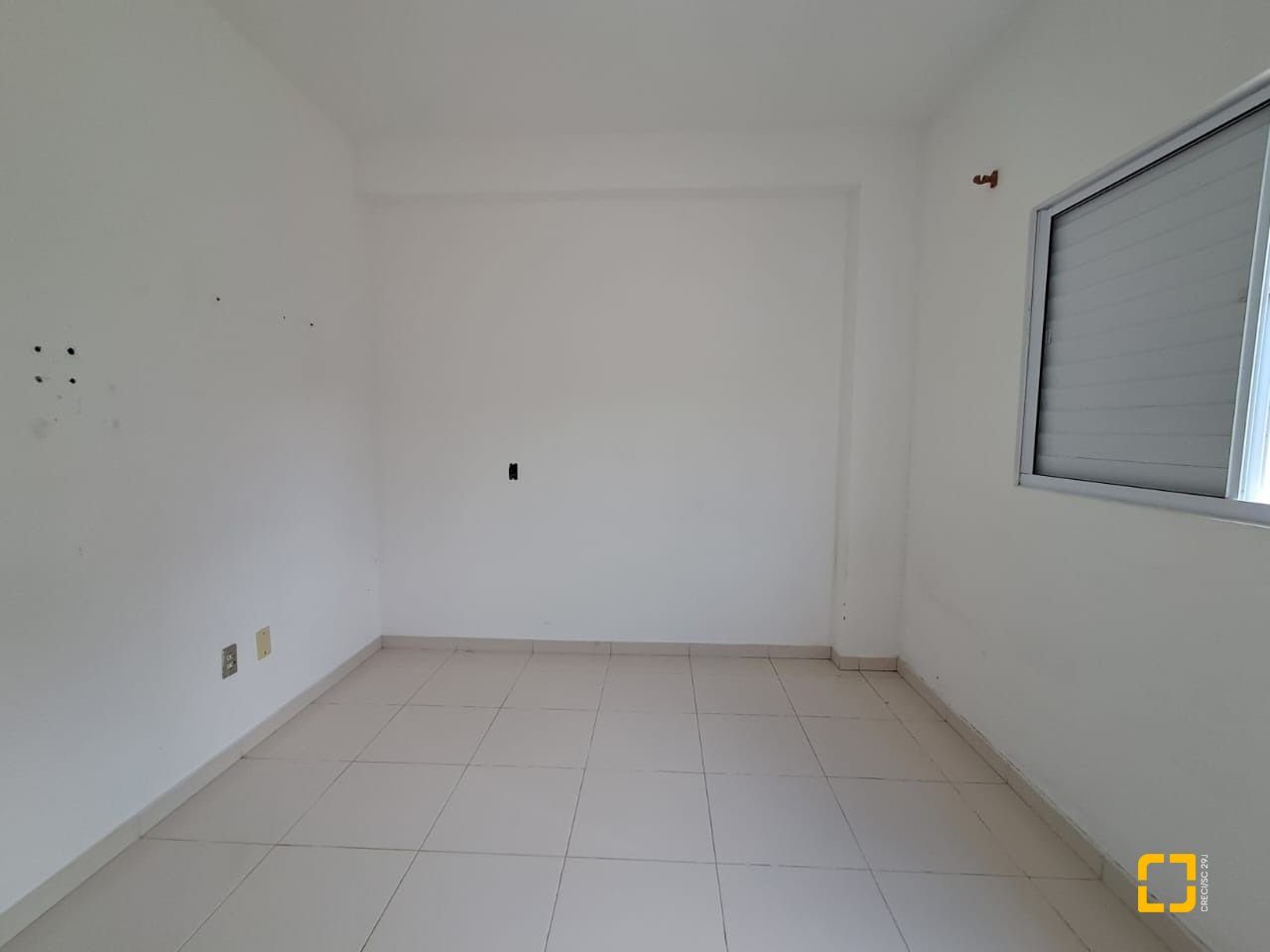 Casa com 200m², 5 quartos, 3 garagens, no bairro São João do Rio Vermelho em Florianópolis