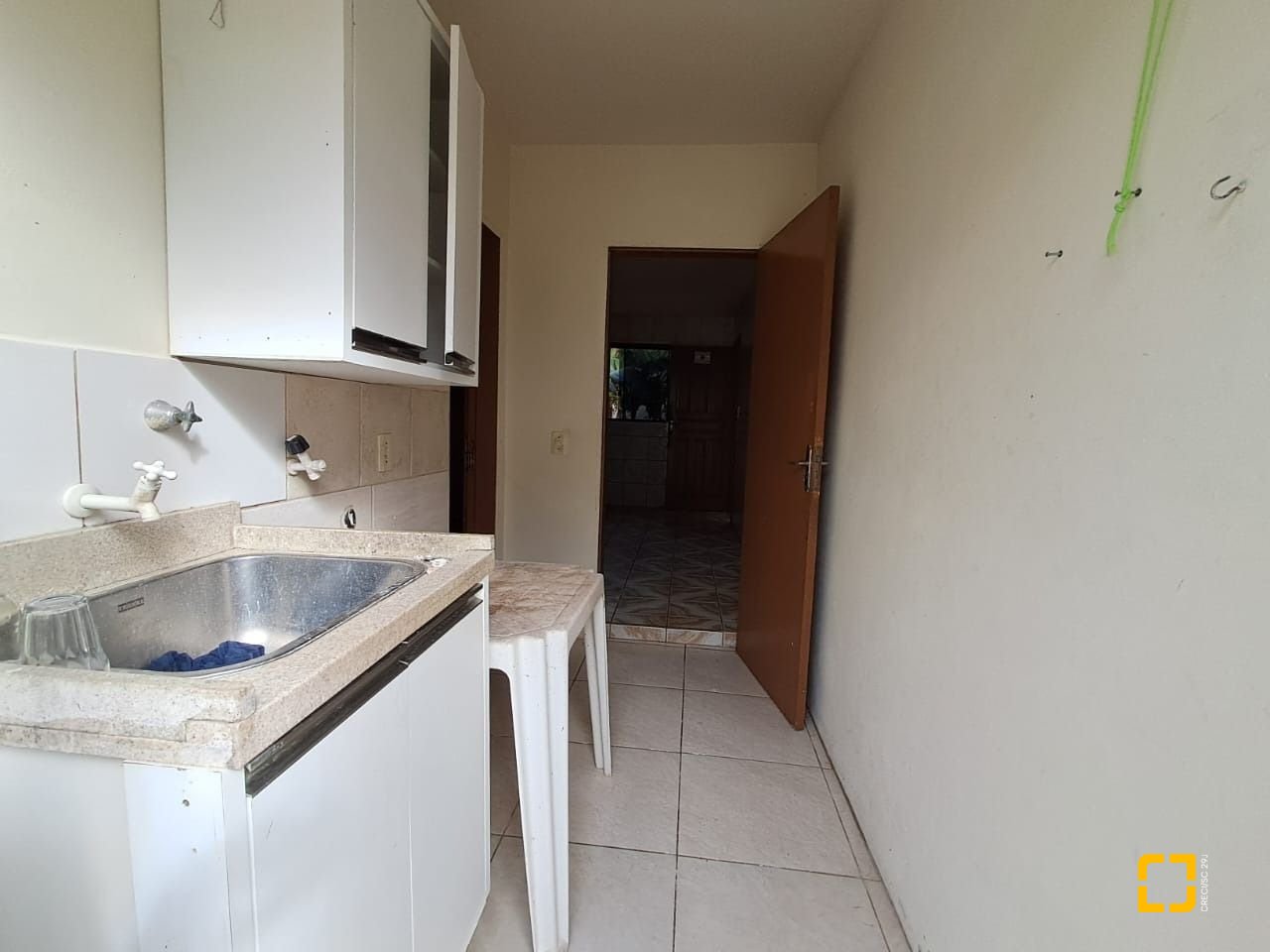 Casa com 200m², 5 quartos, 3 garagens, no bairro São João do Rio Vermelho em Florianópolis