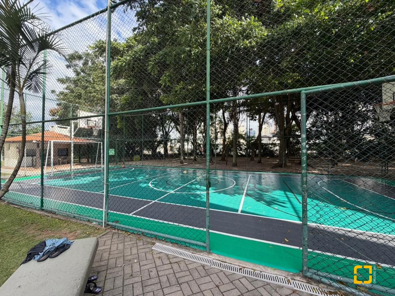 Apartamento com 86m², 4 quartos (sendo 1 suíte), 1 garagem, no bairro Capoeiras em Florianópolis