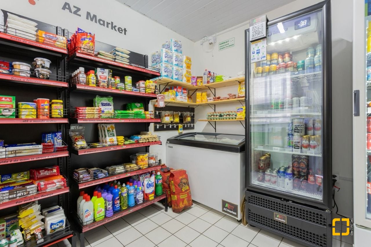 Apartamento com 86m², 4 quartos (sendo 1 suíte), 1 garagem, no bairro Capoeiras em Florianópolis