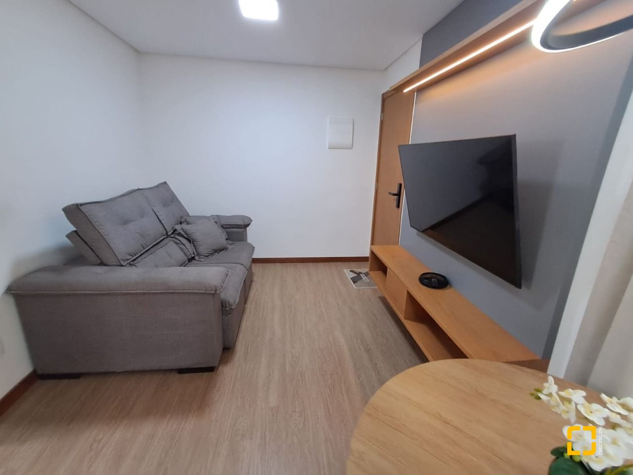 Apartamento com 48m², 2 quartos, 1 garagem, no bairro Jardim Janaina em Biguaçu