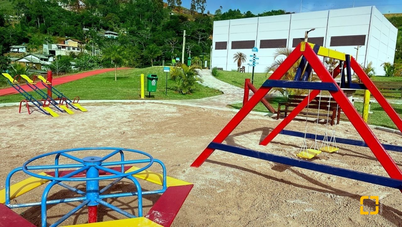 Terreno com 467m², no bairro Jardim Janaina em Biguaçu