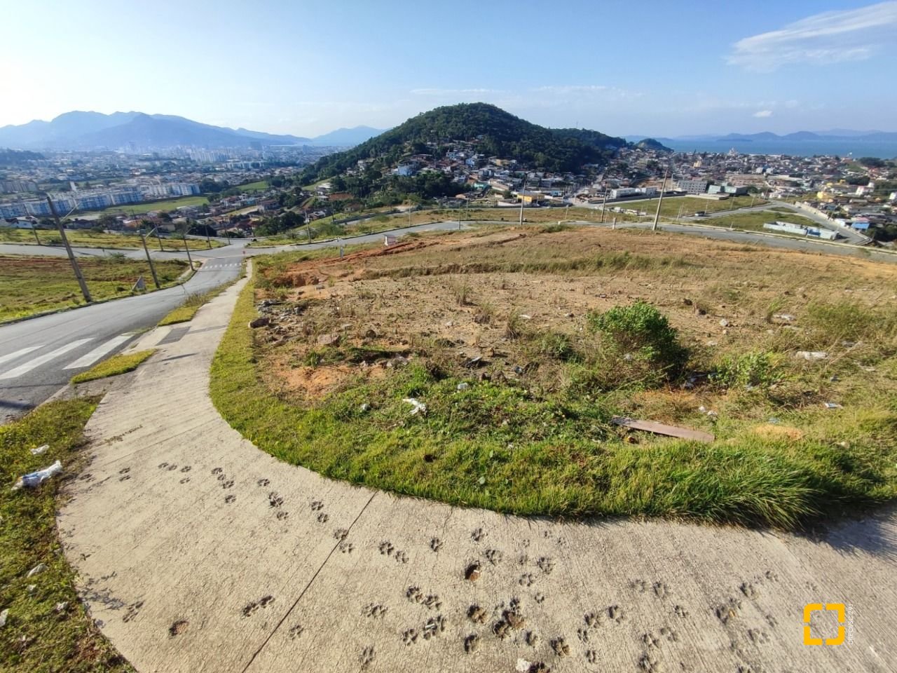 Terreno com 467m², no bairro Jardim Janaina em Biguaçu
