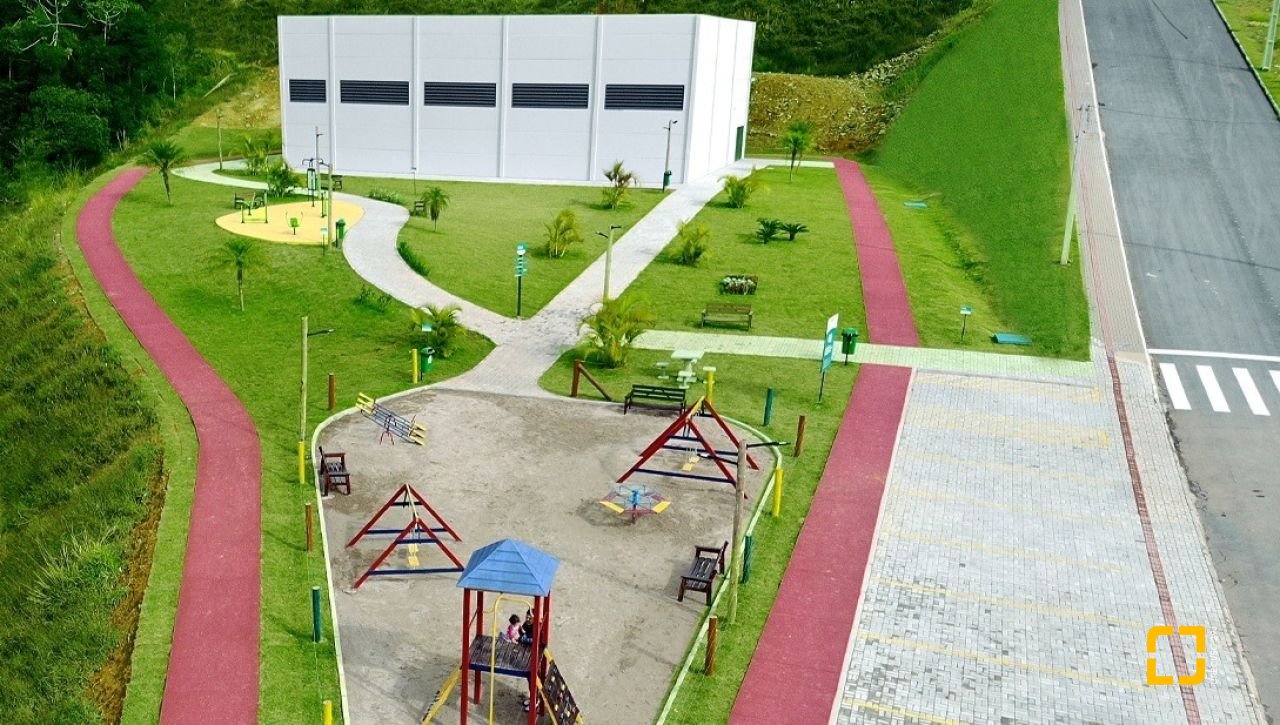 Terreno com 467m², no bairro Jardim Janaina em Biguaçu