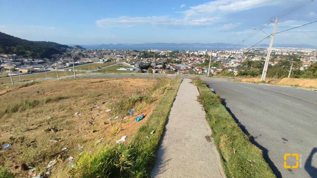 Terreno com 467m², no bairro Jardim Janaina em Biguaçu