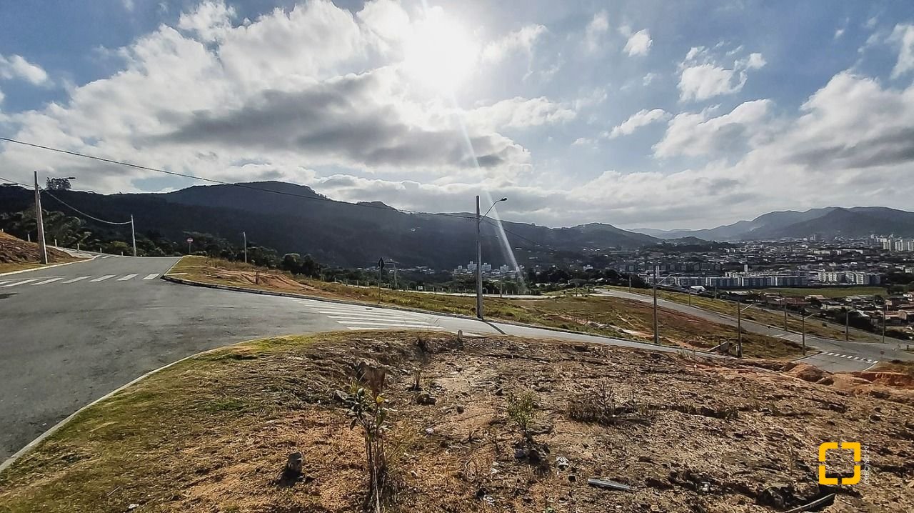 Terreno com 467m², no bairro Jardim Janaina em Biguaçu