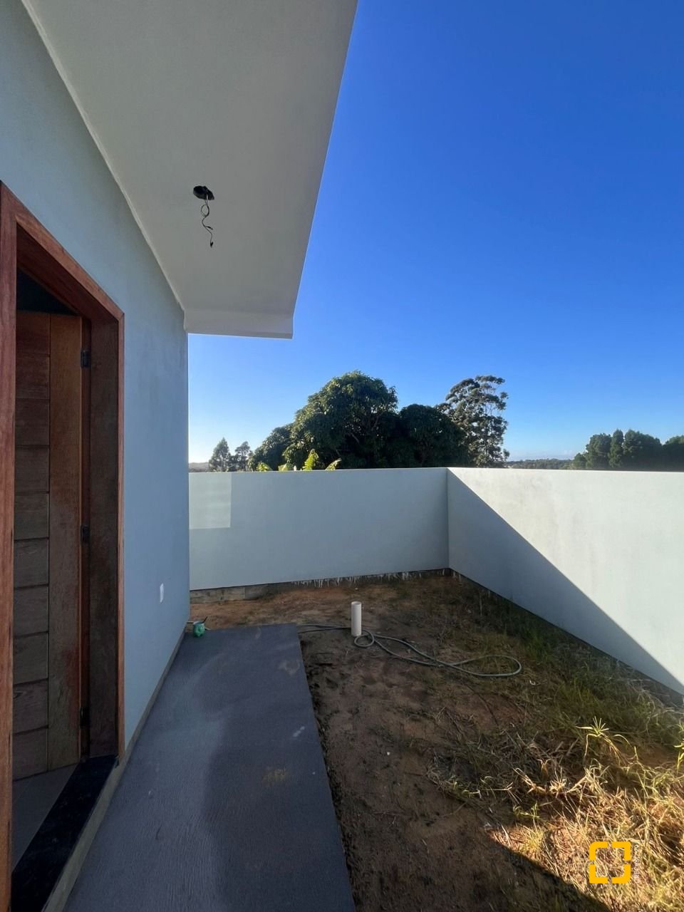 Casa com 108m², 4 quartos (sendo 1 suíte), 2 garagens, no bairro Rio Vermelho em Florianópolis