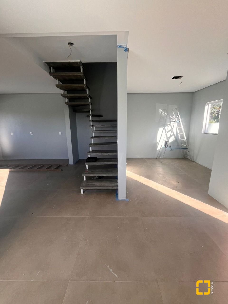 Casa com 108m², 4 quartos (sendo 1 suíte), 2 garagens, no bairro Rio Vermelho em Florianópolis