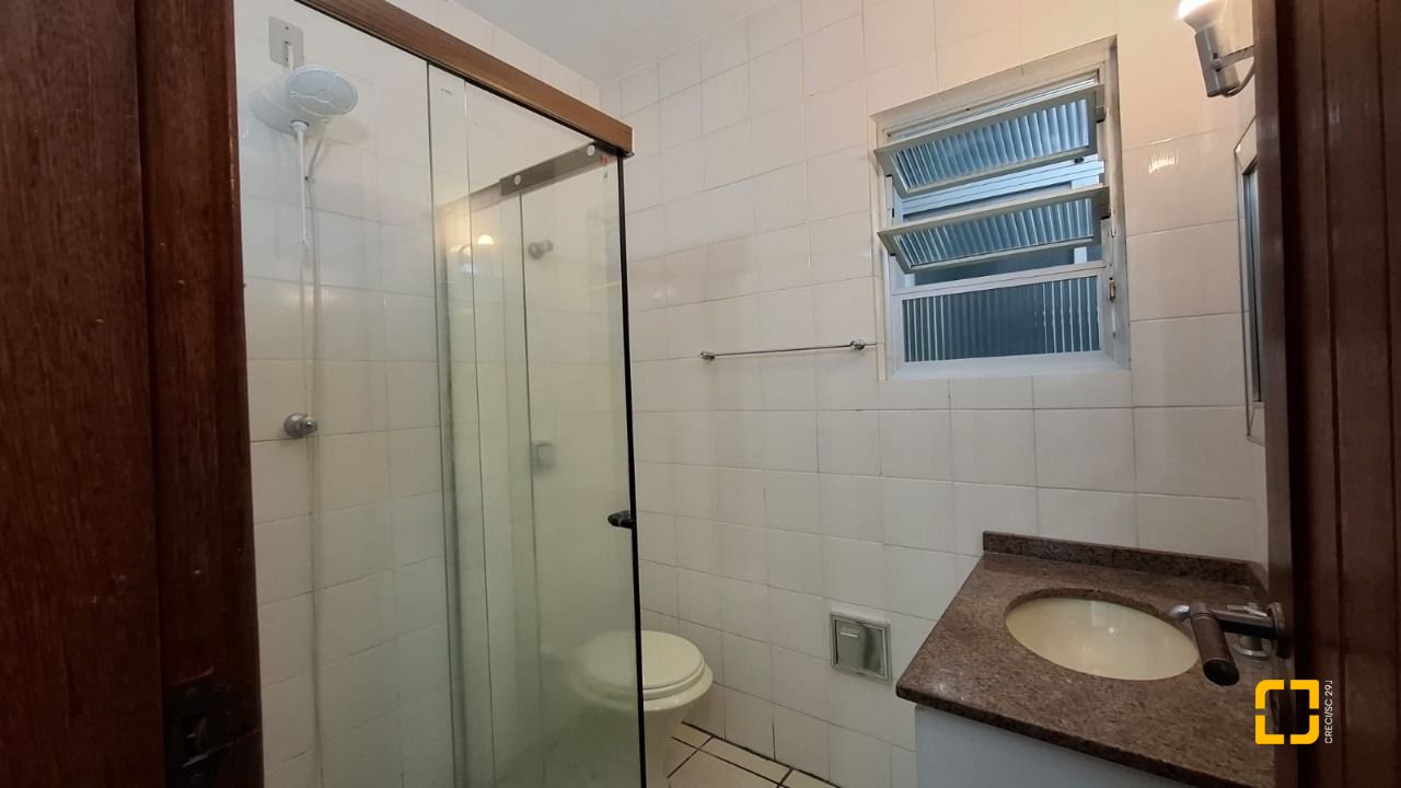 Apartamento com 71m², 2 quartos, 1 garagem, no bairro Centro em Florianópolis