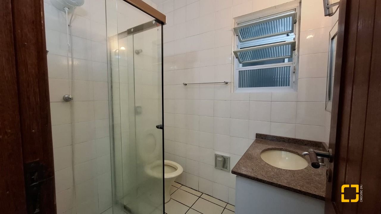 Apartamento com 71m², 2 quartos, 1 garagem, no bairro Centro em Florianópolis