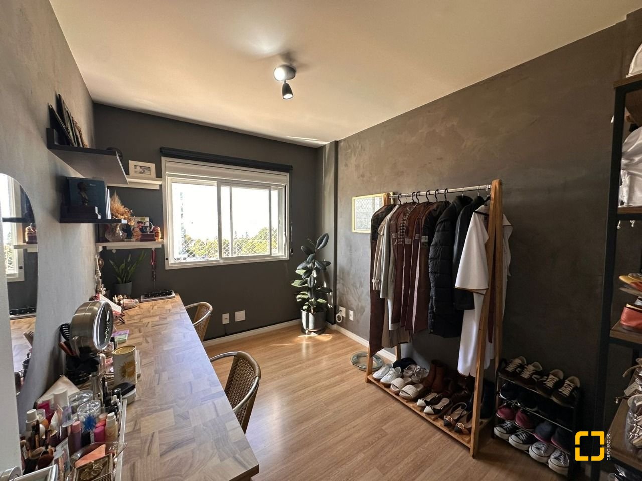Apartamento com 94m², 4 quartos (sendo 1 suíte), 2 garagens, no bairro Jardim Atlântico em Florianópolis