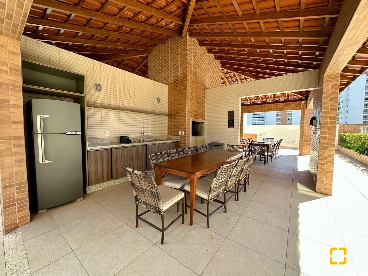 Apartamento com 94m², 4 quartos (sendo 1 suíte), 2 garagens, no bairro Jardim Atlântico em Florianópolis