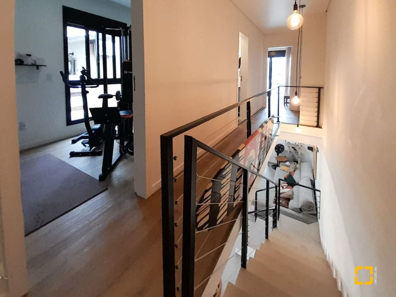 Casa com 123m², 4 quartos (sendo 1 suíte), 2 garagens, no bairro Campeche em Florianópolis