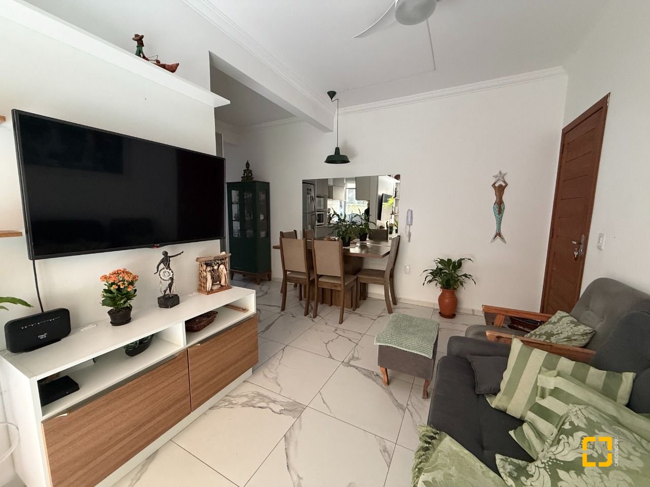 Apartamento com 61m², 3 quartos (sendo 1 suíte), 1 garagem, no bairro Ingleses em Florianópolis