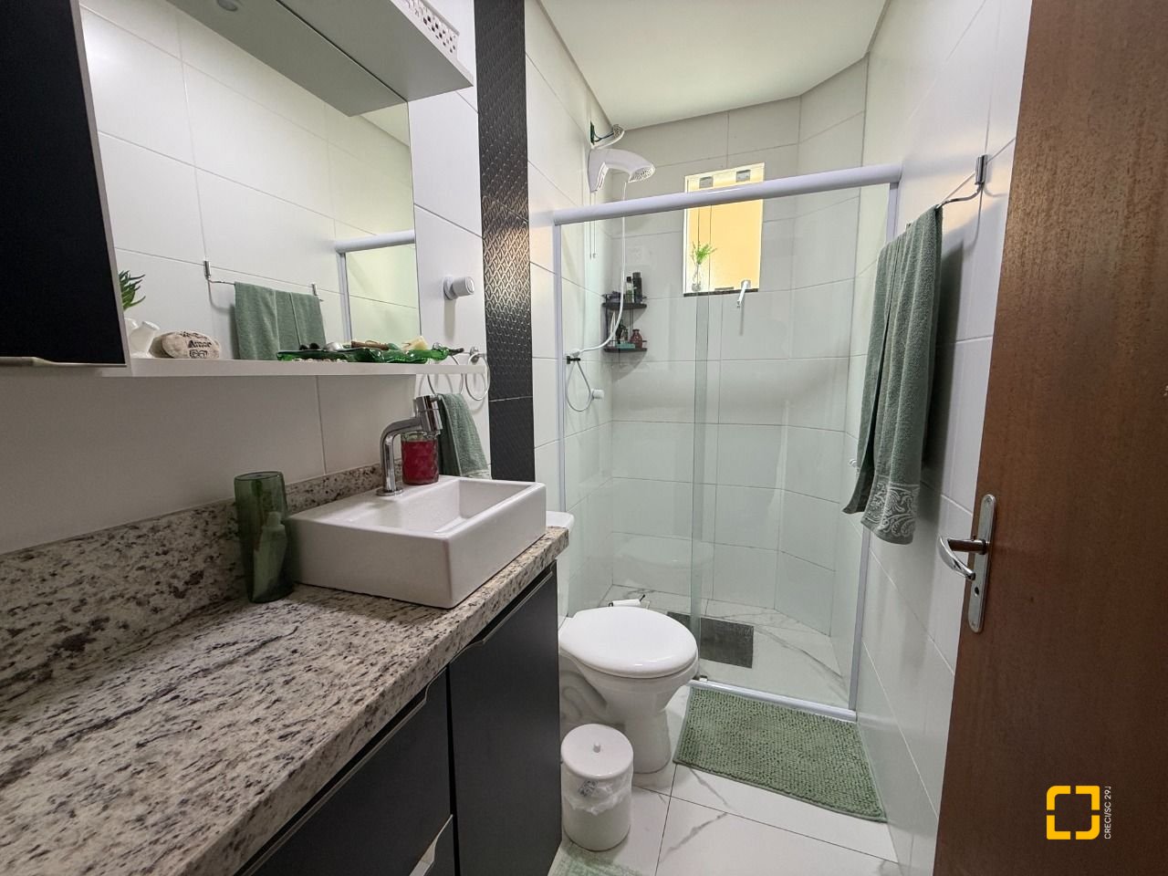 Apartamento com 61m², 3 quartos (sendo 1 suíte), 1 garagem, no bairro Ingleses em Florianópolis