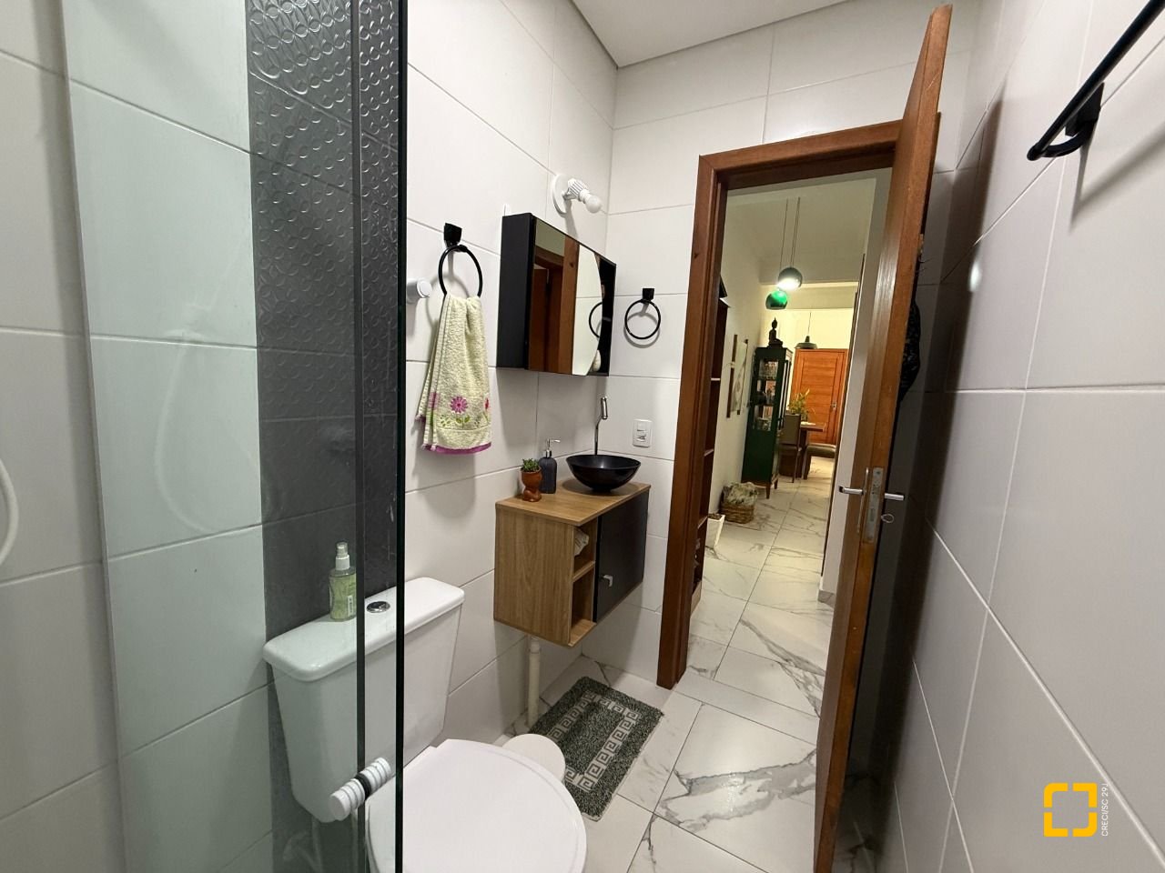 Apartamento com 61m², 3 quartos (sendo 1 suíte), 1 garagem, no bairro Ingleses em Florianópolis