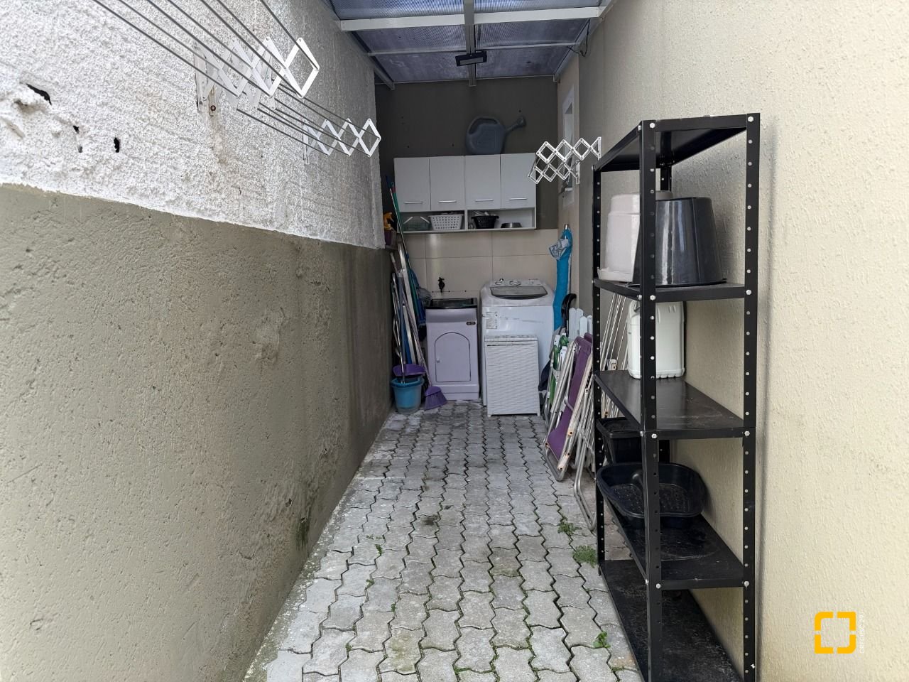 Apartamento com 61m², 3 quartos (sendo 1 suíte), 1 garagem, no bairro Ingleses em Florianópolis