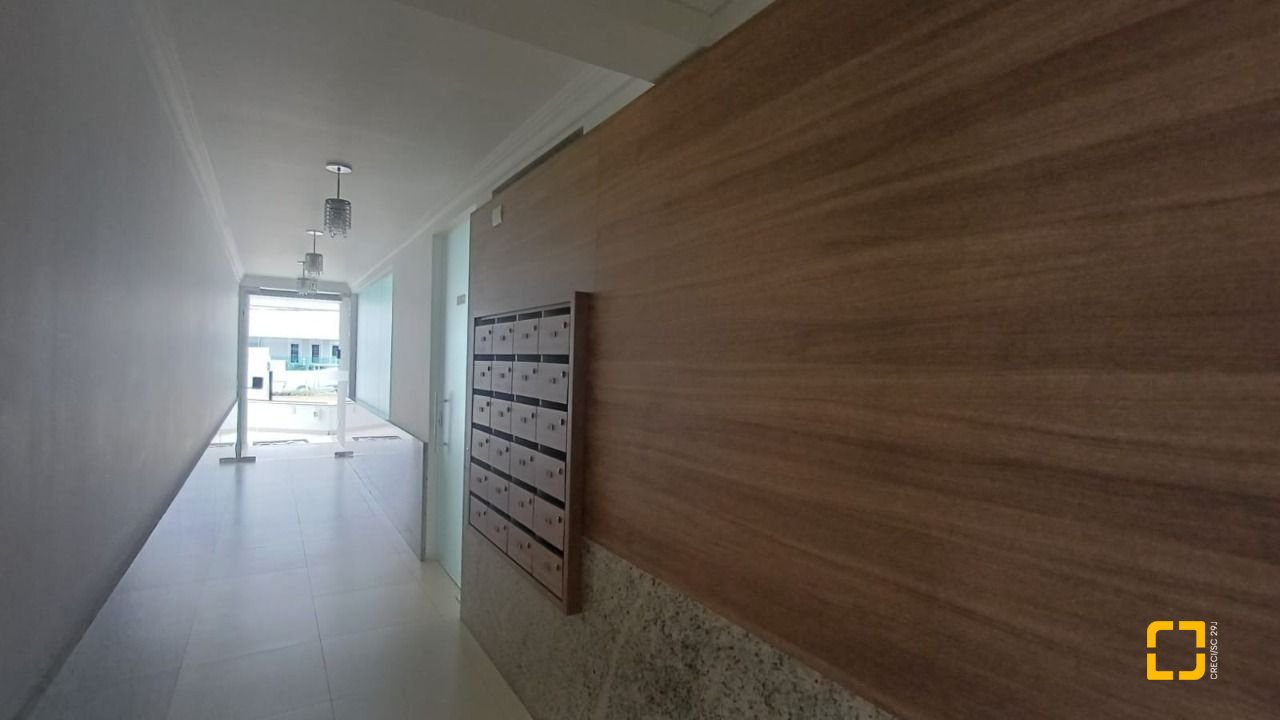 Apartamento com 74m², 3 quartos (sendo 1 suíte), 2 garagens, no bairro Itacorubi em Florianópolis