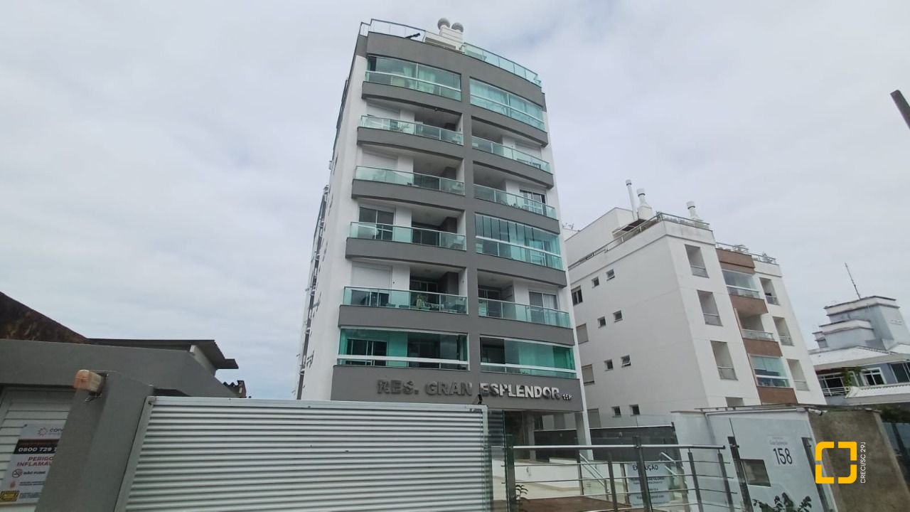 Apartamento com 74m², 3 quartos (sendo 1 suíte), 2 garagens, no bairro Itacorubi em Florianópolis