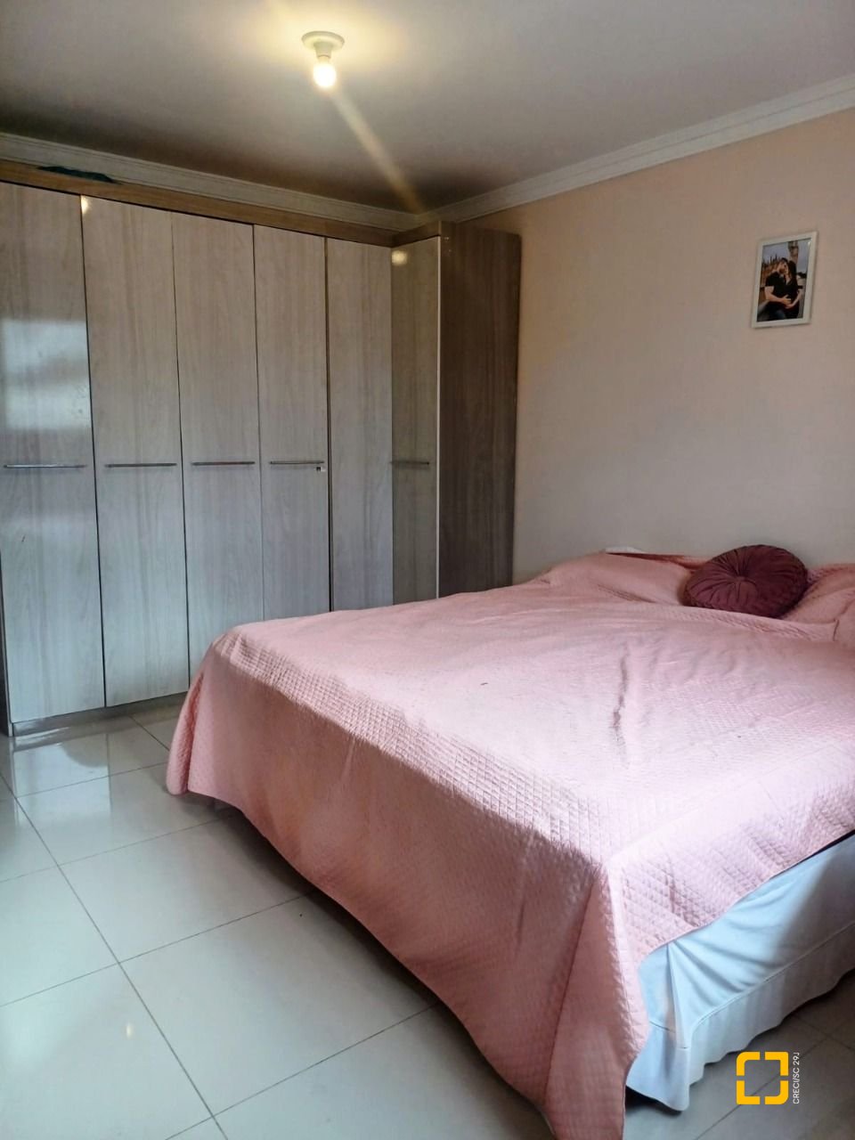 Apartamento com 120m², 4 quartos (sendo 1 suíte), 2 garagens, no bairro Ingleses do Rio Vermelho em Florianópolis