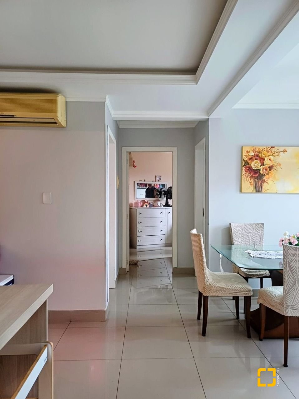 Apartamento com 120m², 4 quartos (sendo 1 suíte), 2 garagens, no bairro Ingleses do Rio Vermelho em Florianópolis
