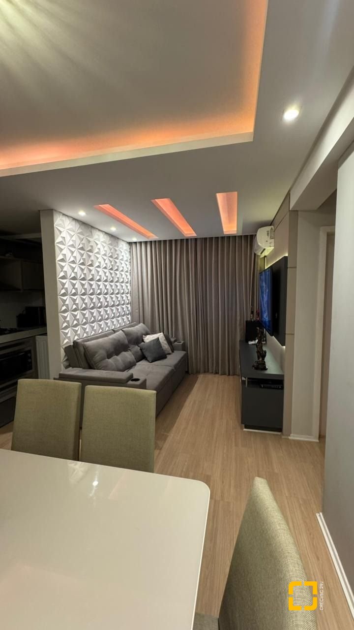 Apartamento com 56m², 2 quartos, 1 garagem, no bairro Areias em São José