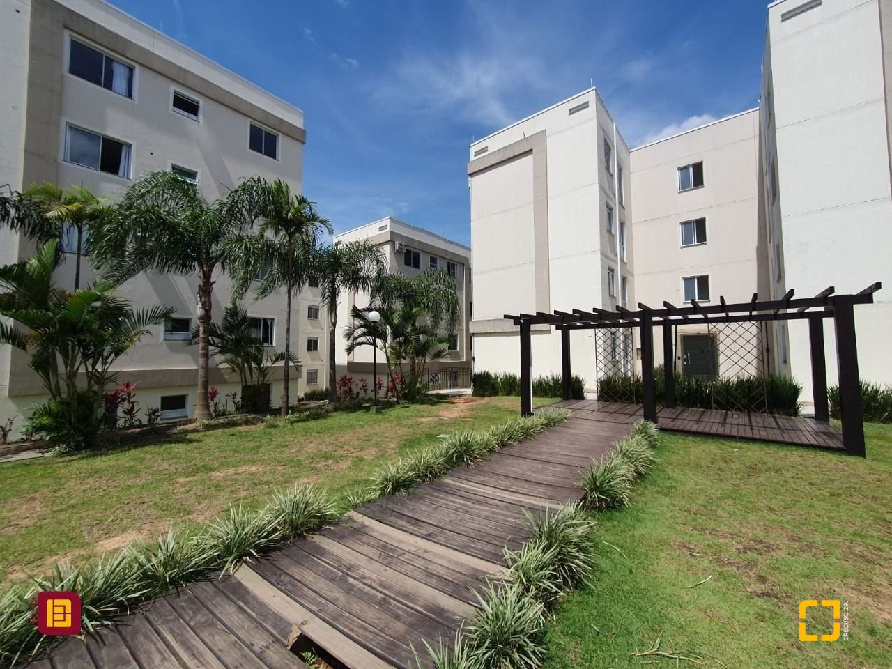 Apartamento com 43m², 2 quartos, 1 garagem, no bairro Bela Vista em Palhoça