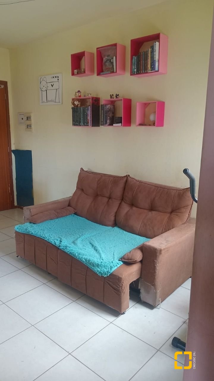 Apartamento com 44m², 2 quartos, 1 garagem, no bairro Aririu em Palhoça