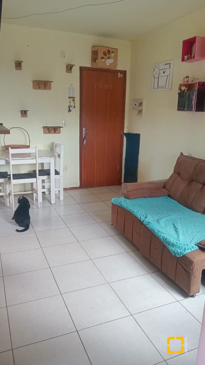 Apartamento com 44m², 2 quartos, 1 garagem, no bairro Aririu em Palhoça