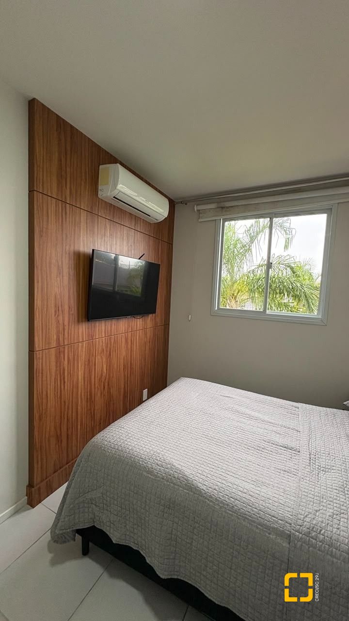 Apartamento com 46m², 2 quartos, 1 garagem, no bairro Sertão do Maruim em São José