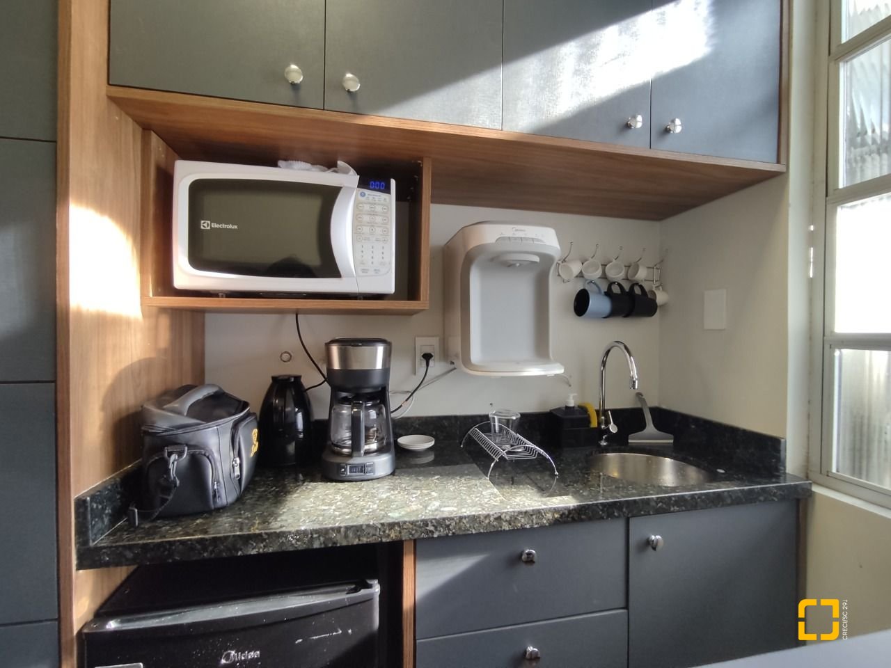Sala com 64m², no bairro Centro em Florianópolis