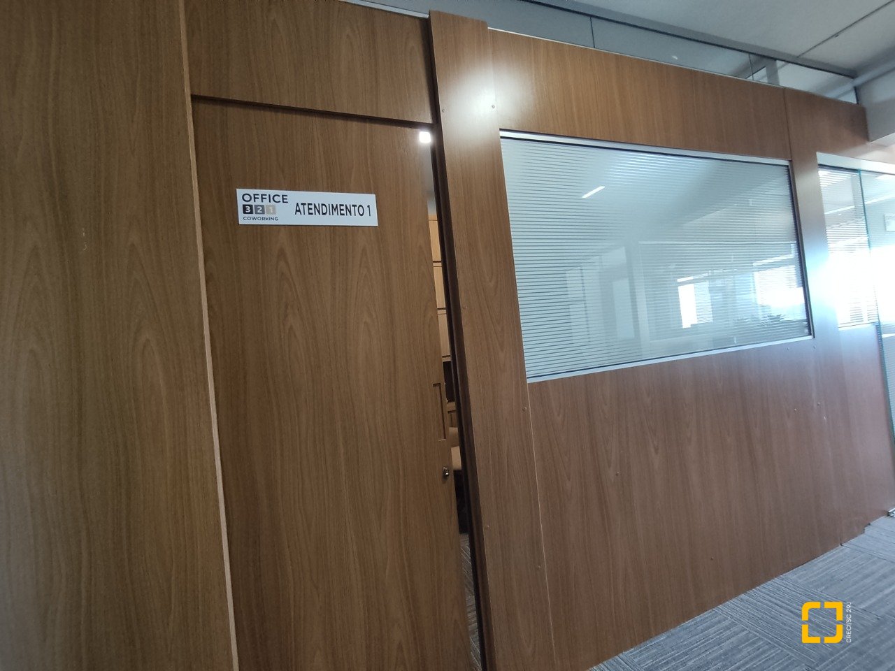 Sala com 64m², no bairro Centro em Florianópolis
