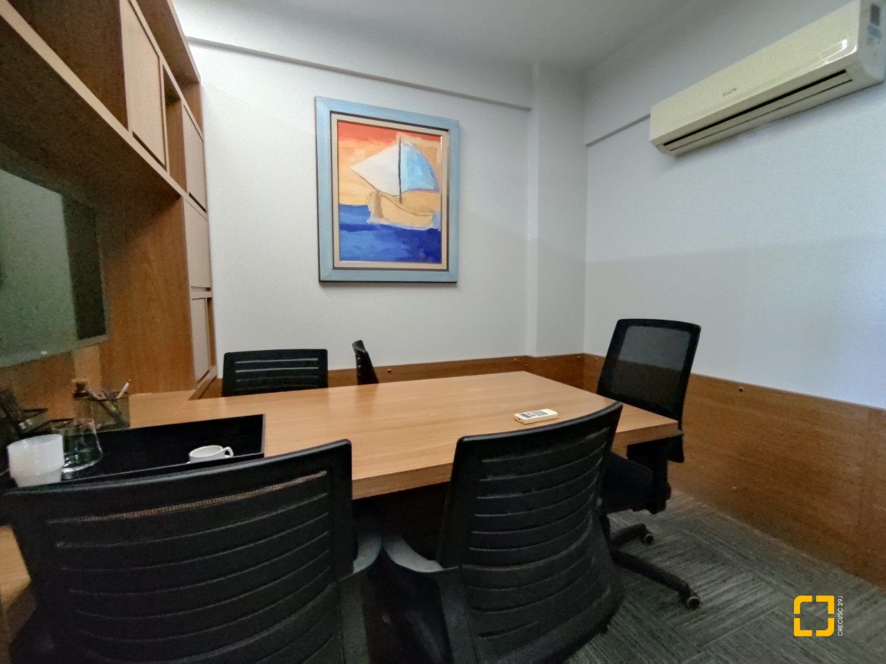 Sala com 64m², no bairro Centro em Florianópolis