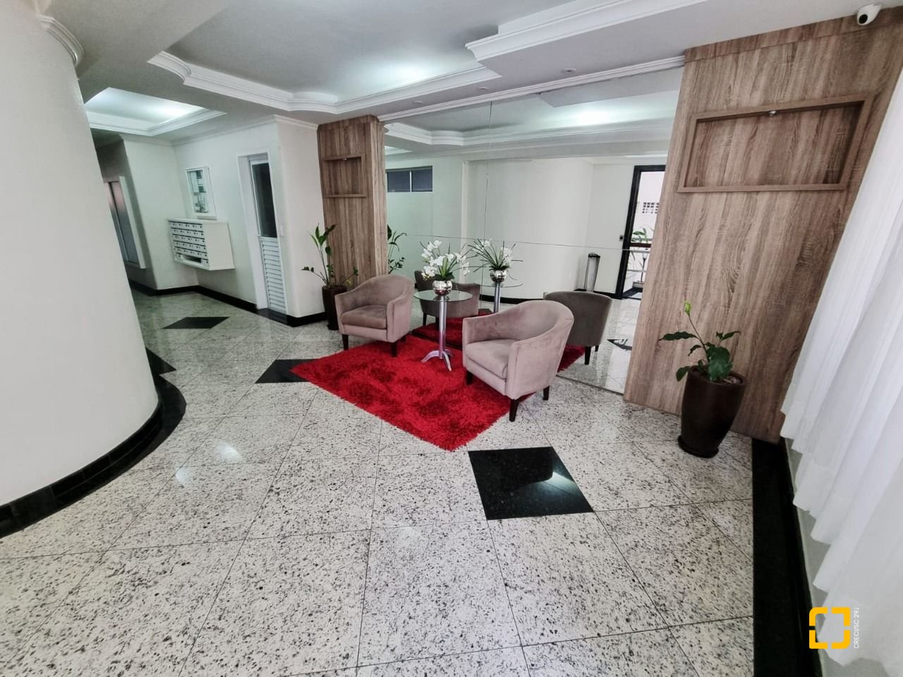 Apartamento com 74m², 2 quartos, 1 garagem, no bairro Balneário em Florianópolis