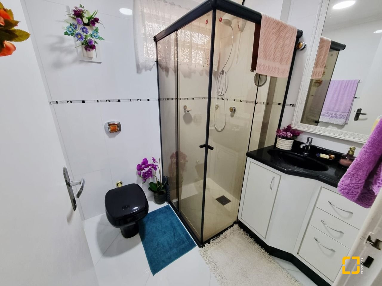 Apartamento com 74m², 2 quartos, 1 garagem, no bairro Balneário em Florianópolis