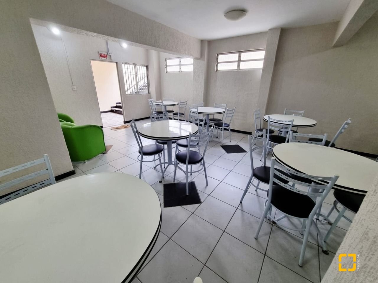 Apartamento com 74m², 2 quartos, 1 garagem, no bairro Balneário em Florianópolis