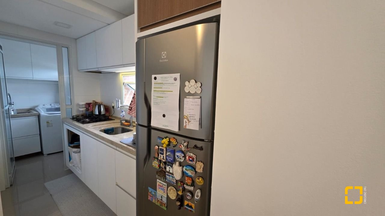 Apartamento com 79m², 3 quartos (sendo 1 suíte), 2 garagens, no bairro Itacorubi em Florianópolis